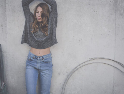 Liebreizend Vintage Mom Jeans von Diesel und grauer Crop Rolli